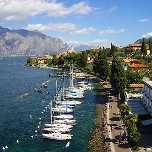 Excelsior Bay Hotel